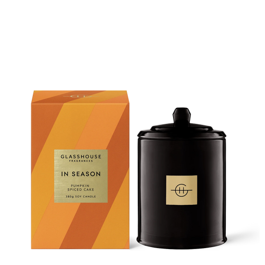 In Season 13.4oz Candle