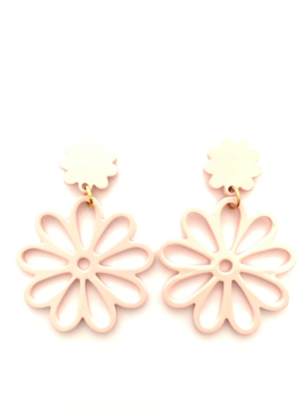 Cream Dahlia Earrings