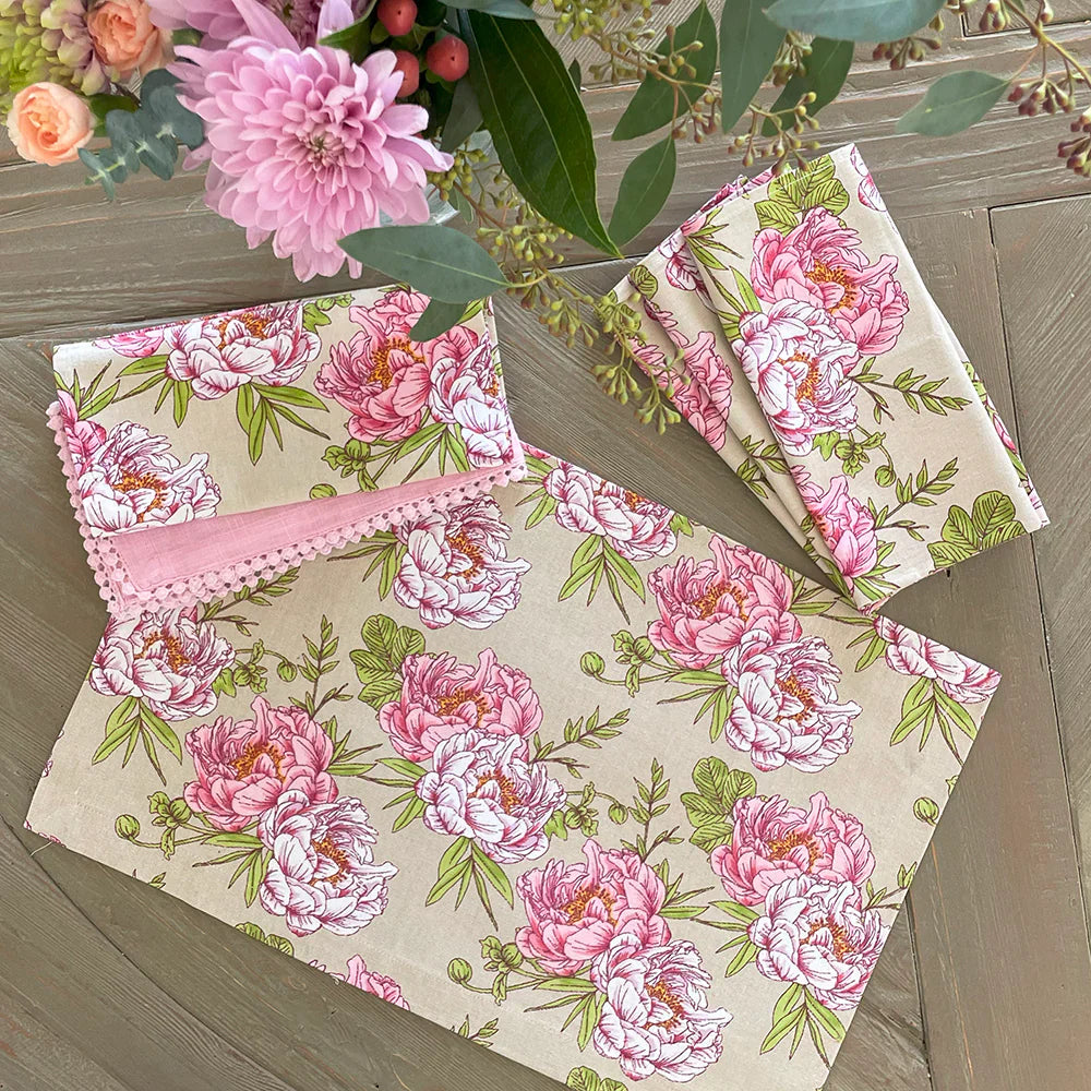 Eloise Tea Stain Placemat